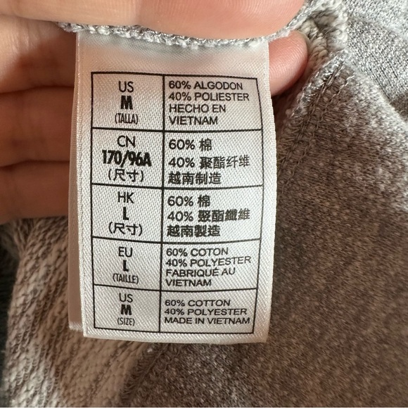 Disney Parks Sweatshirt Walt Disney World Resort Women M Gray Mickey Mouse Ears - Picture 7 of 9